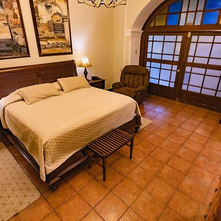 Hotel Aurora Антигуа-Гватемала Экстерьер фото