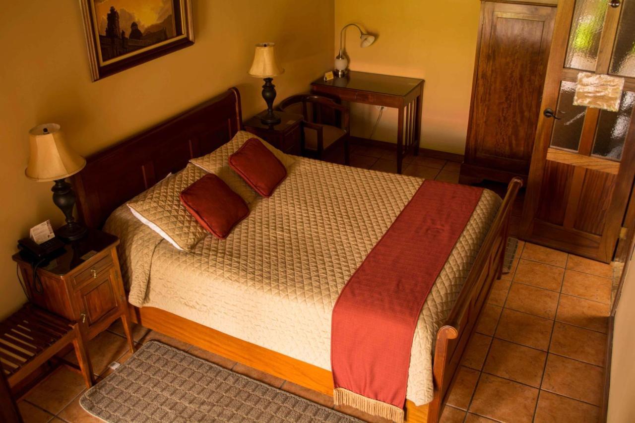 Hotel Aurora Антигуа-Гватемала Экстерьер фото